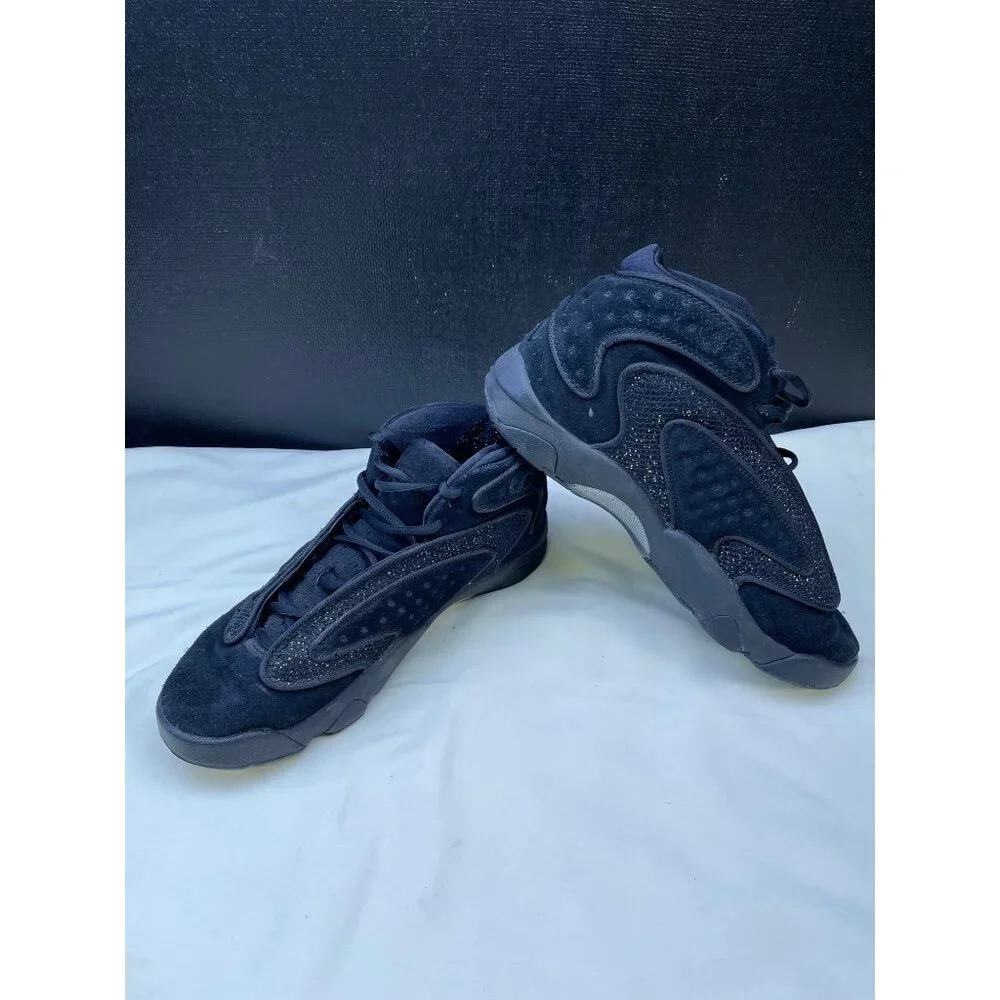 Jordan Womens Black Metallic Gold Sneakers Shoes Size 10 SKU 6810 - Picture 2 of 9